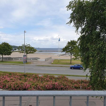 Skau Beach View オーベンロー エクステリア 写真